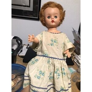 Vintage doll Ideal? D&C